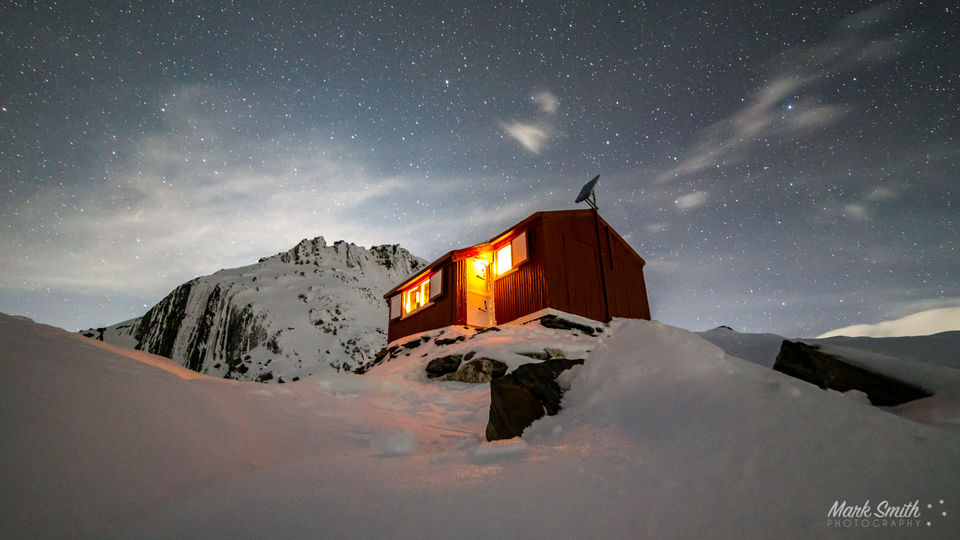Almer Hut by night